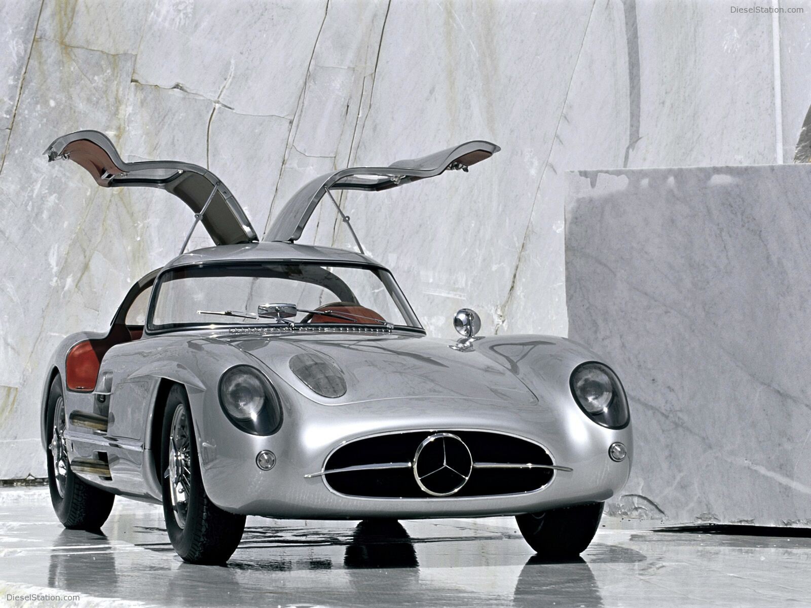 Mercedes SLR Class